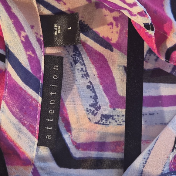 Fun And Flirty Sleeveless Geometric Button-Down Top in Pink, Purple and White - Picture 2 of 5